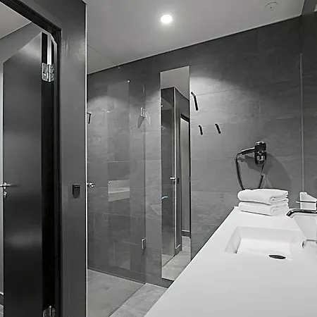 Four Points Flex By Sheraton Hotel 3*