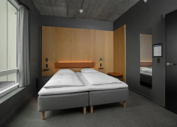 Four Points Flex By Sheraton Хиллерёд