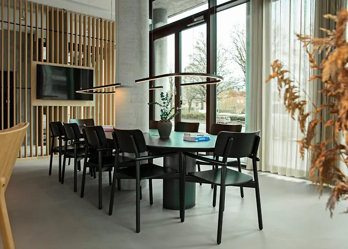 Four Points Flex By Sheraton Отель